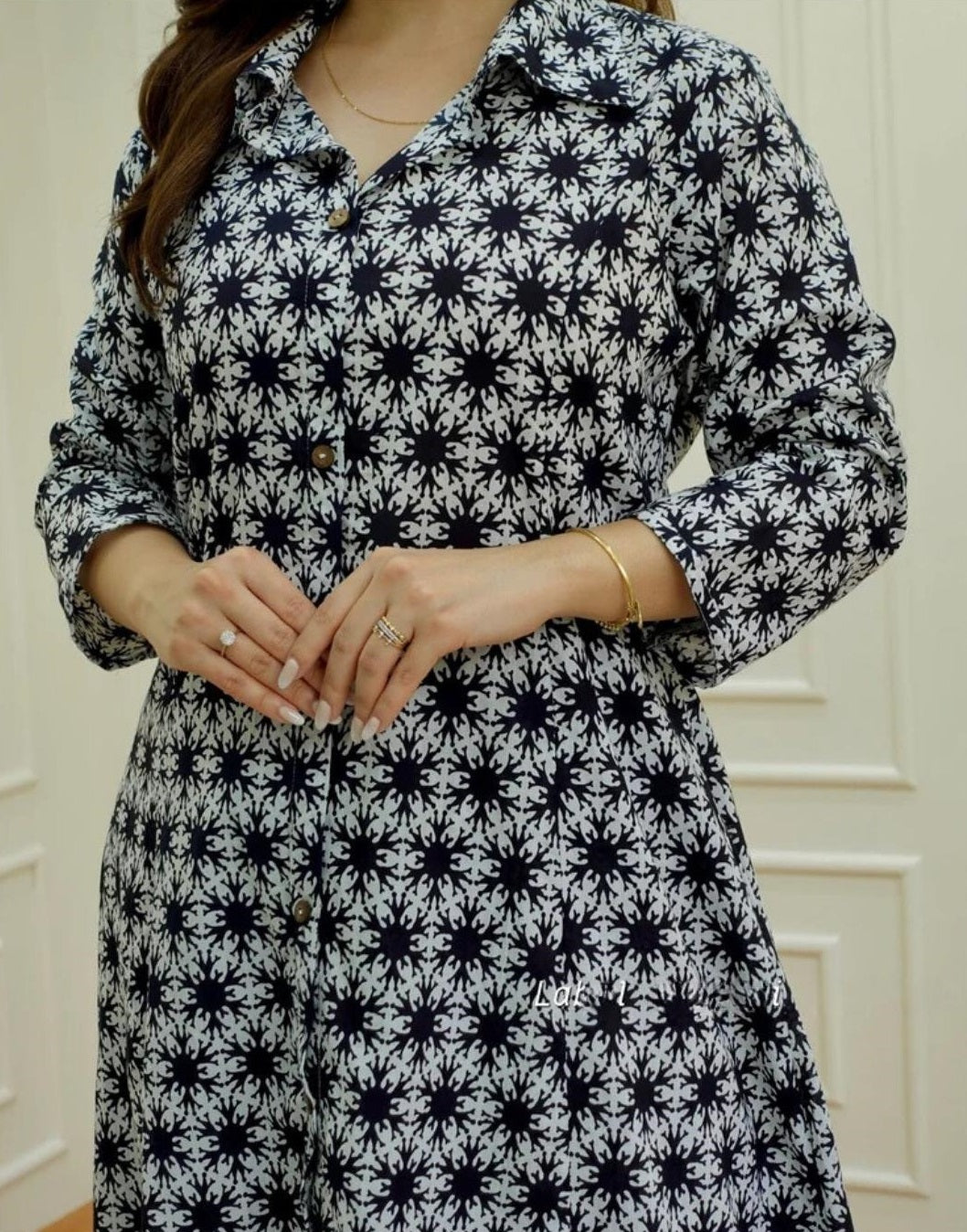 Black & White Floral Kurta Set with Straight Pants