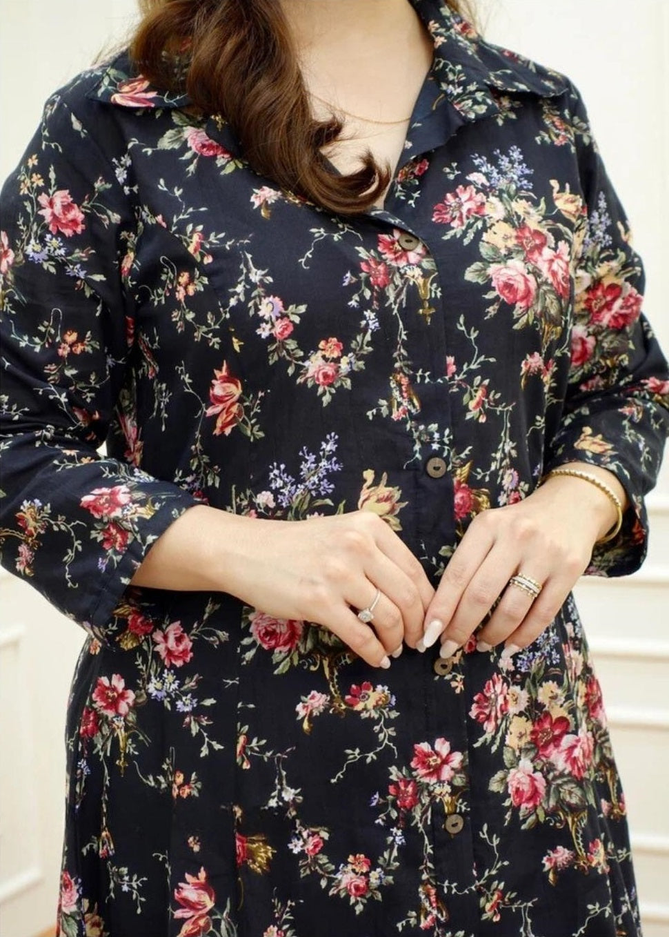 Women’s Black Floral Kurta Set – Rayon Kurta with Matching Pants